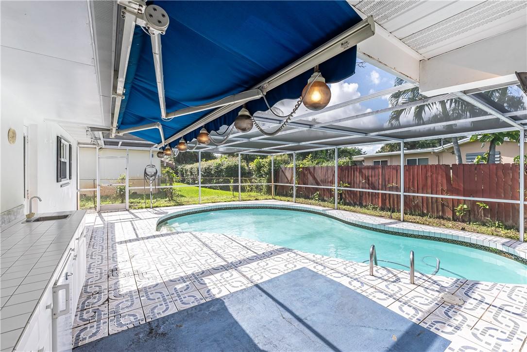 Pasadena Lakes 65-1 B - Residential