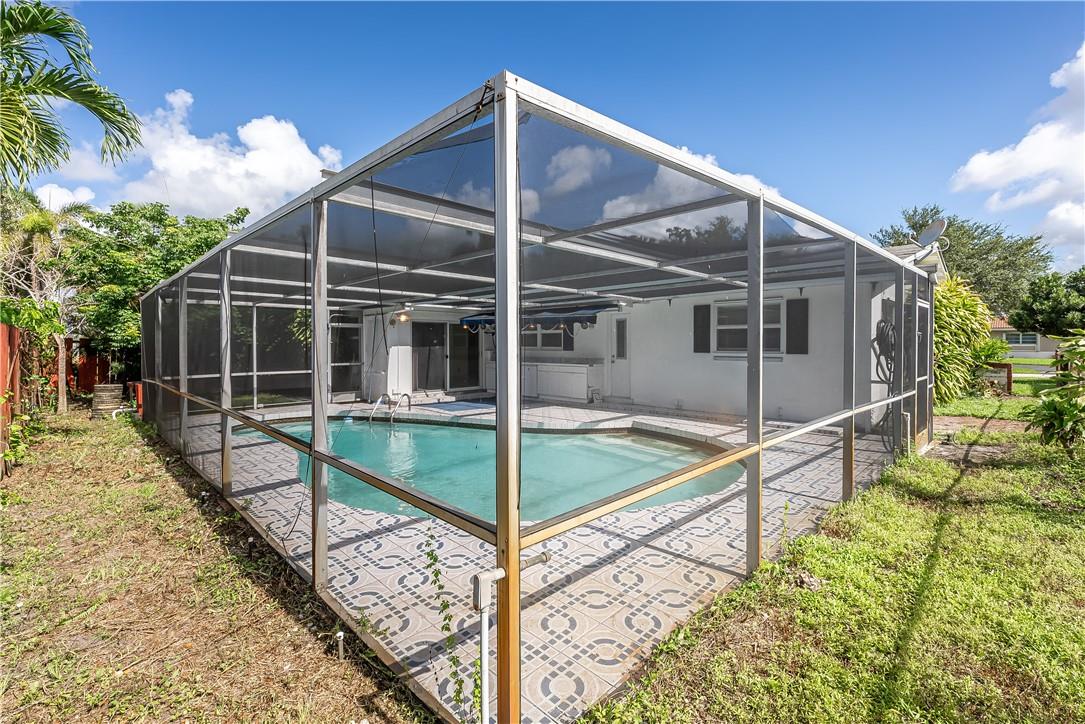 Pasadena Lakes 65-1 B - Residential
