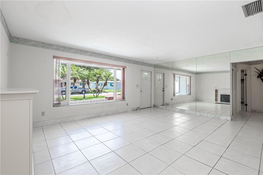 Pasadena Lakes 65-1 B - Residential