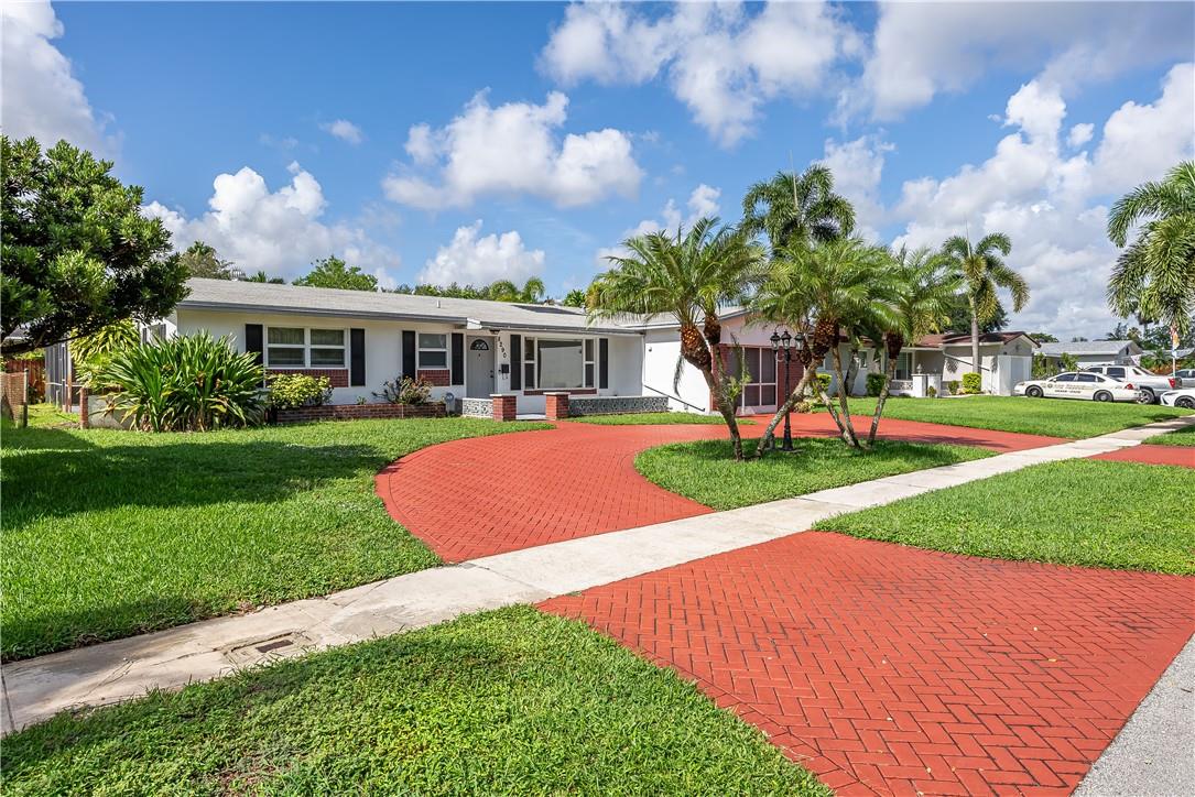 Pasadena Lakes 65-1 B - Residential