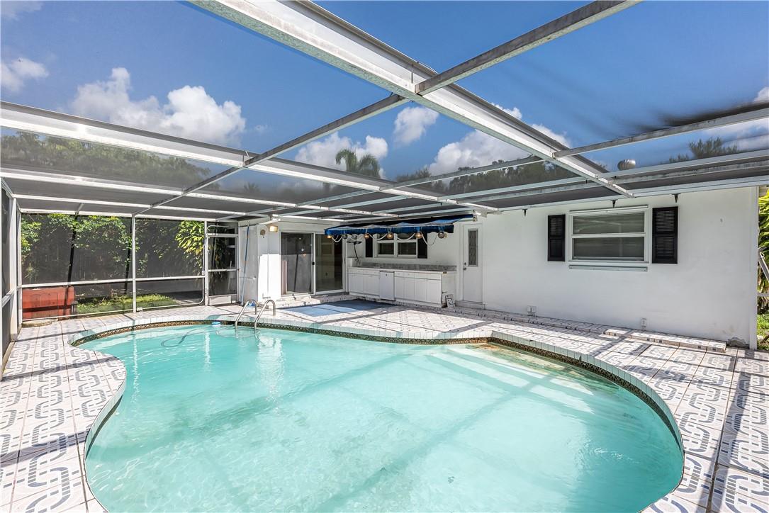 Pasadena Lakes 65-1 B - Residential