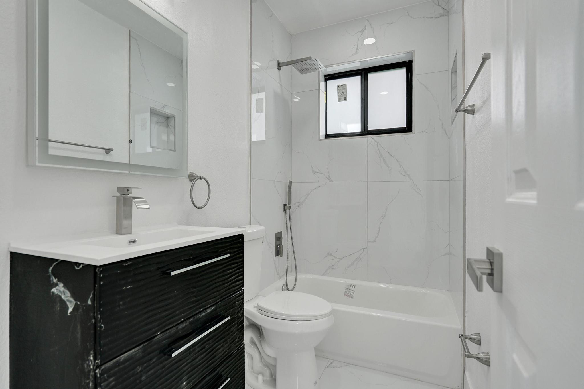 MIRAMAR SEC 5 - Residential