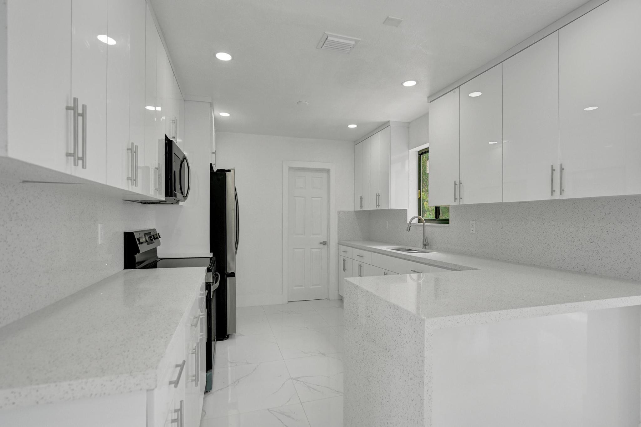 MIRAMAR SEC 5 - Residential