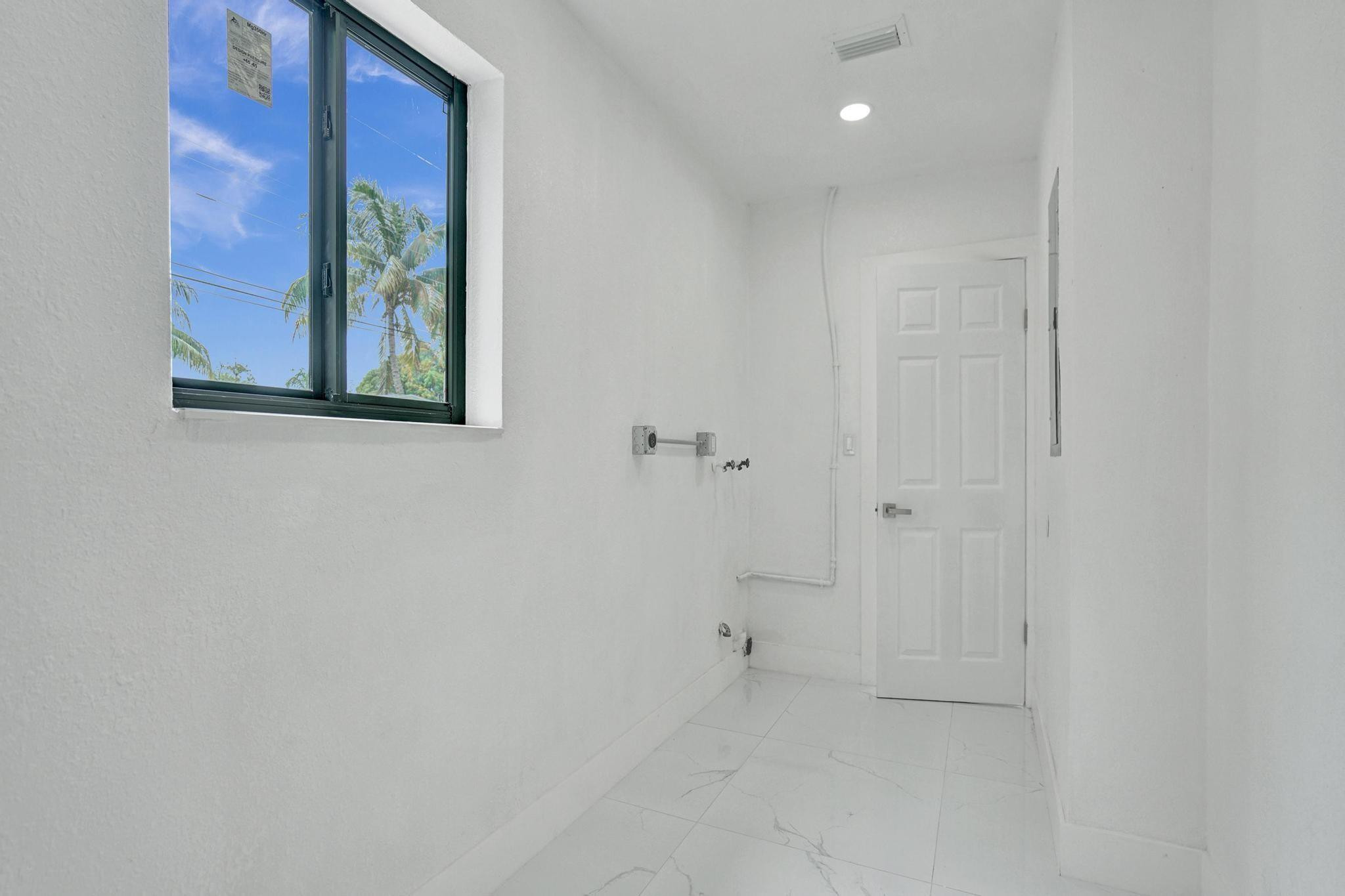 MIRAMAR SEC 5 - Residential