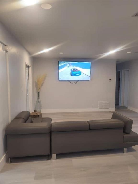 Midland 38-25 B - Residential