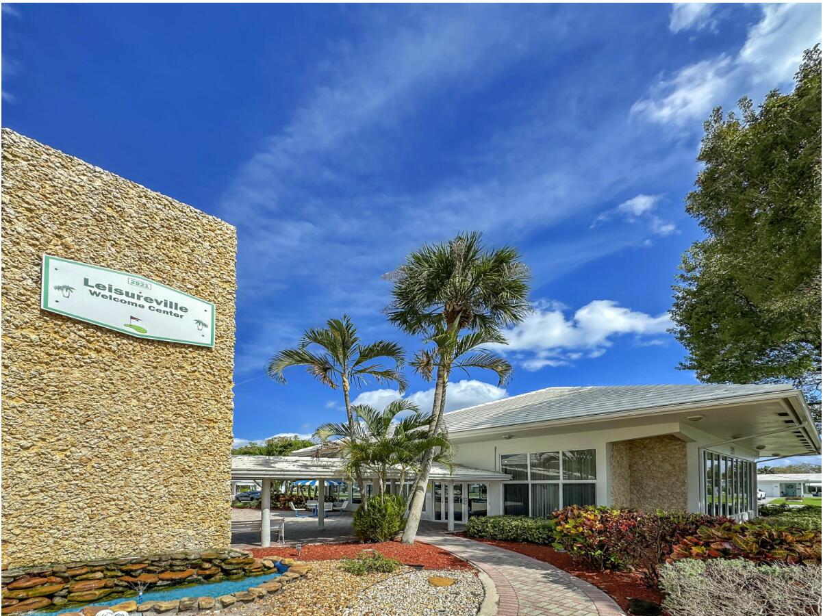 FAIRVIEW IV CONDO - Residential