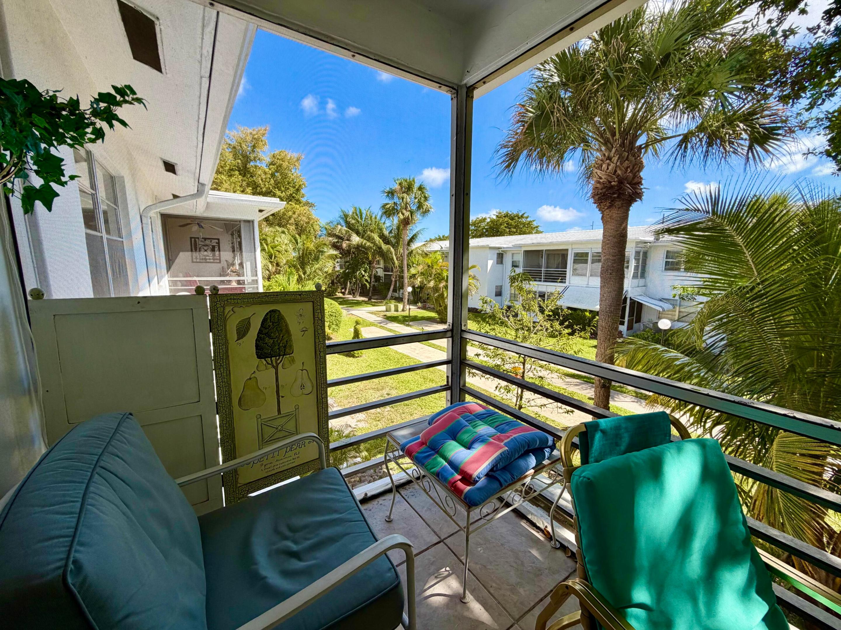 2551 W Golf Boulevard 204