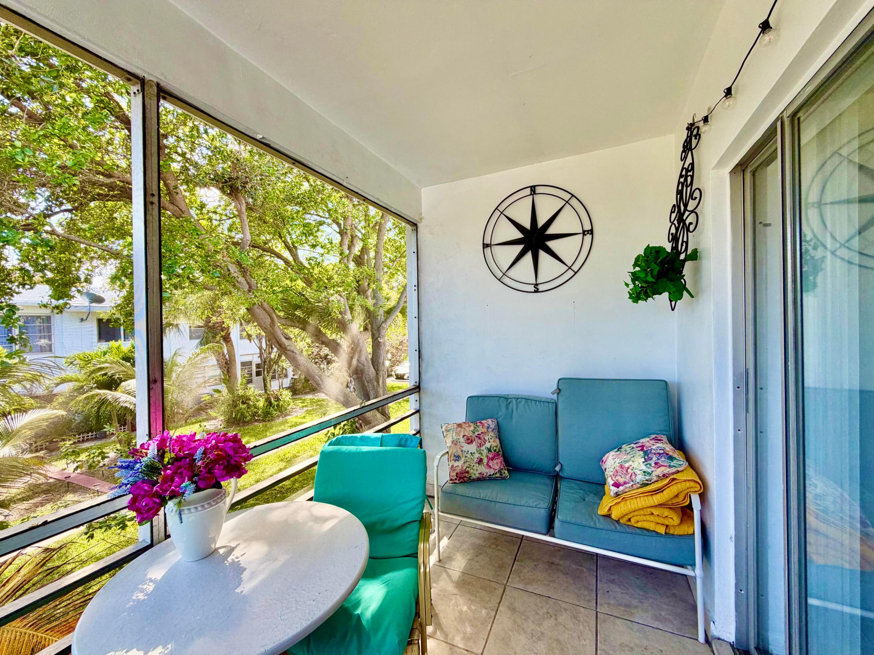 2551 W Golf Boulevard 204