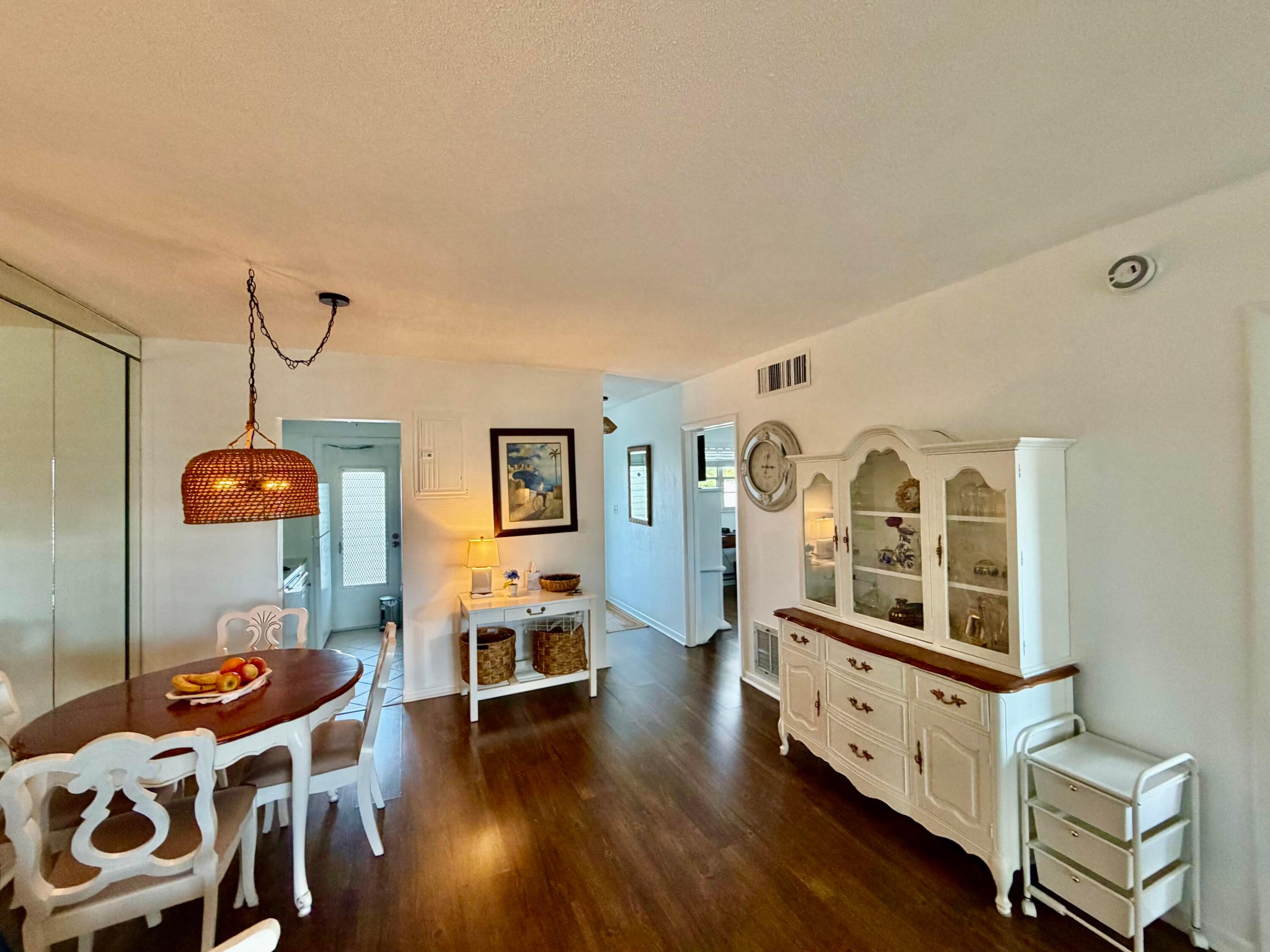 FAIRVIEW IV CONDO - Residential