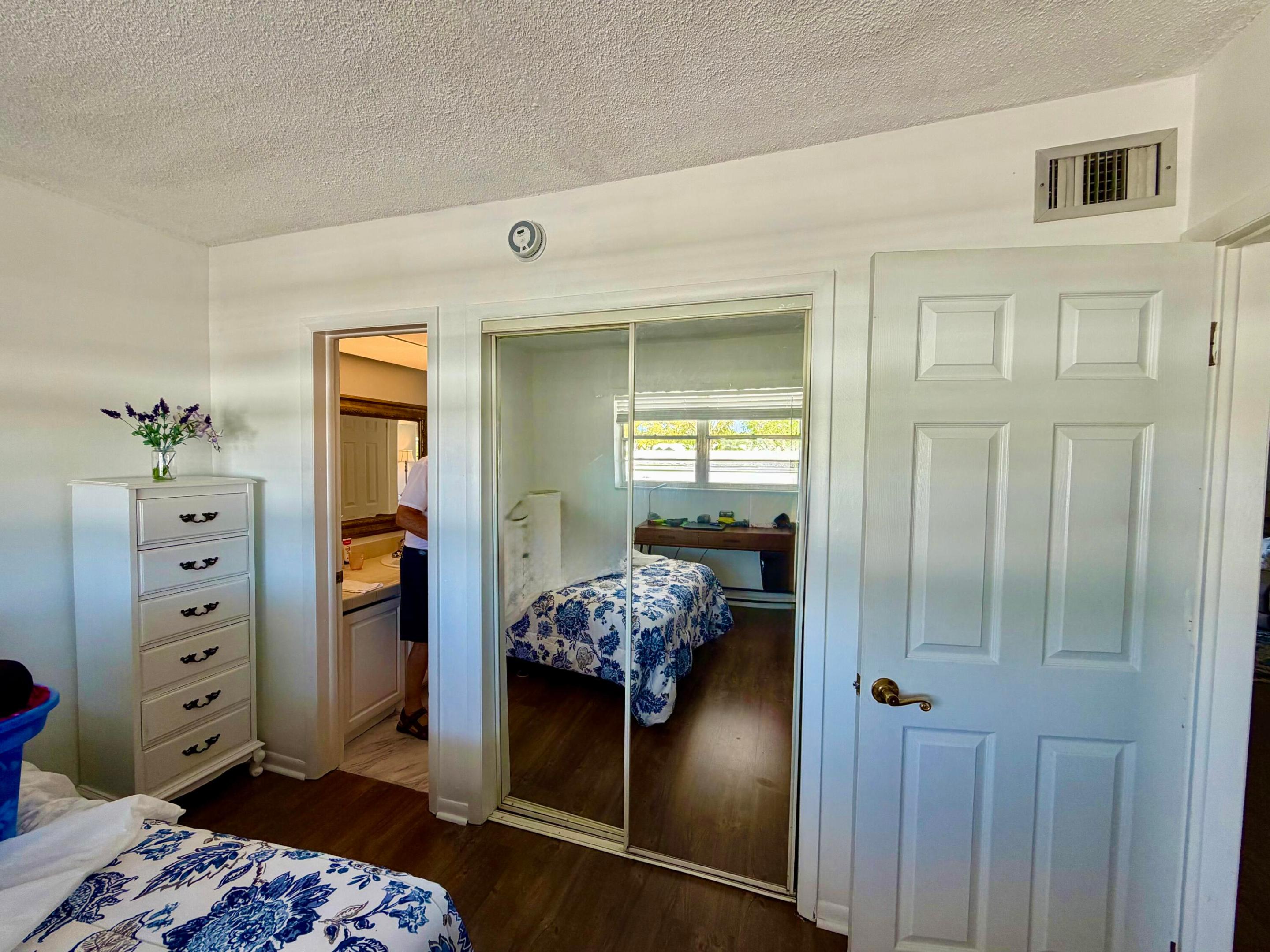 FAIRVIEW IV CONDO - Residential