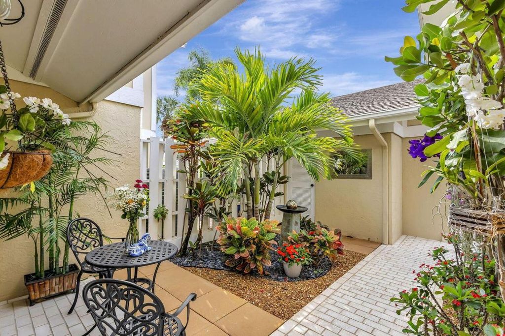 Photo of 3667 Cape Pointe Circle, Jupiter, FL 33477 (MLS # R11083963)