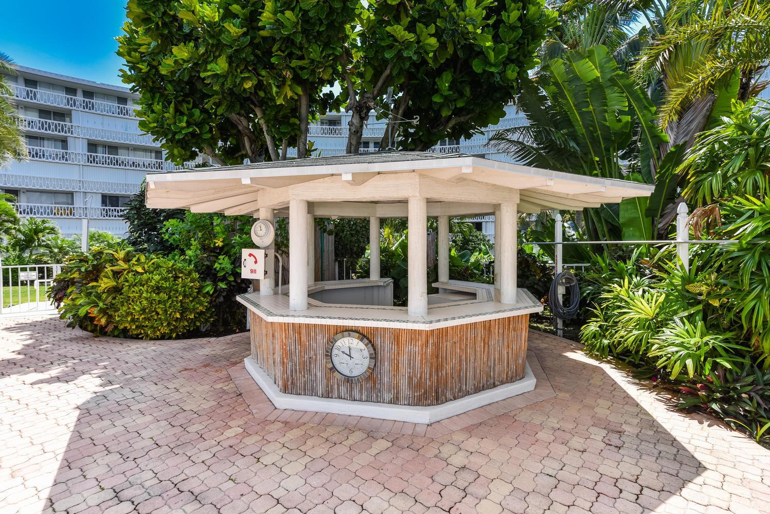 PRESIDENT OF PALM BEACH C - Residential