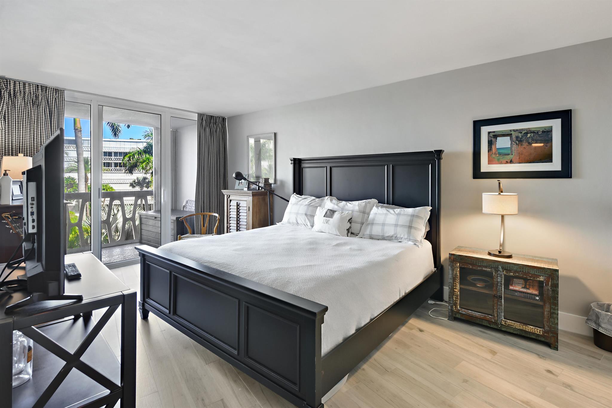 PRESIDENT OF PALM BEACH C - Residential