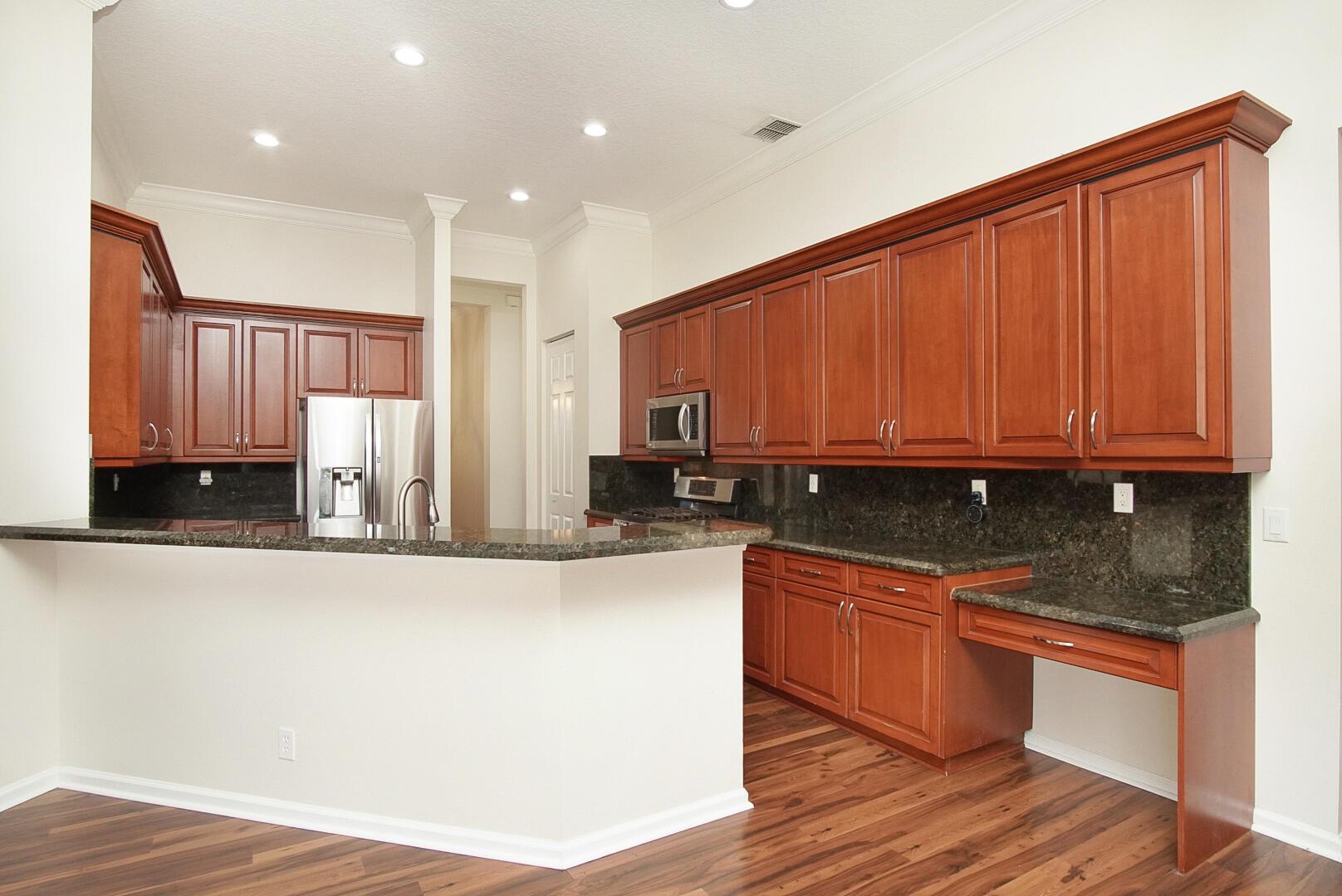 MAGNOLIA LAKES AT ST LUCI - Residential