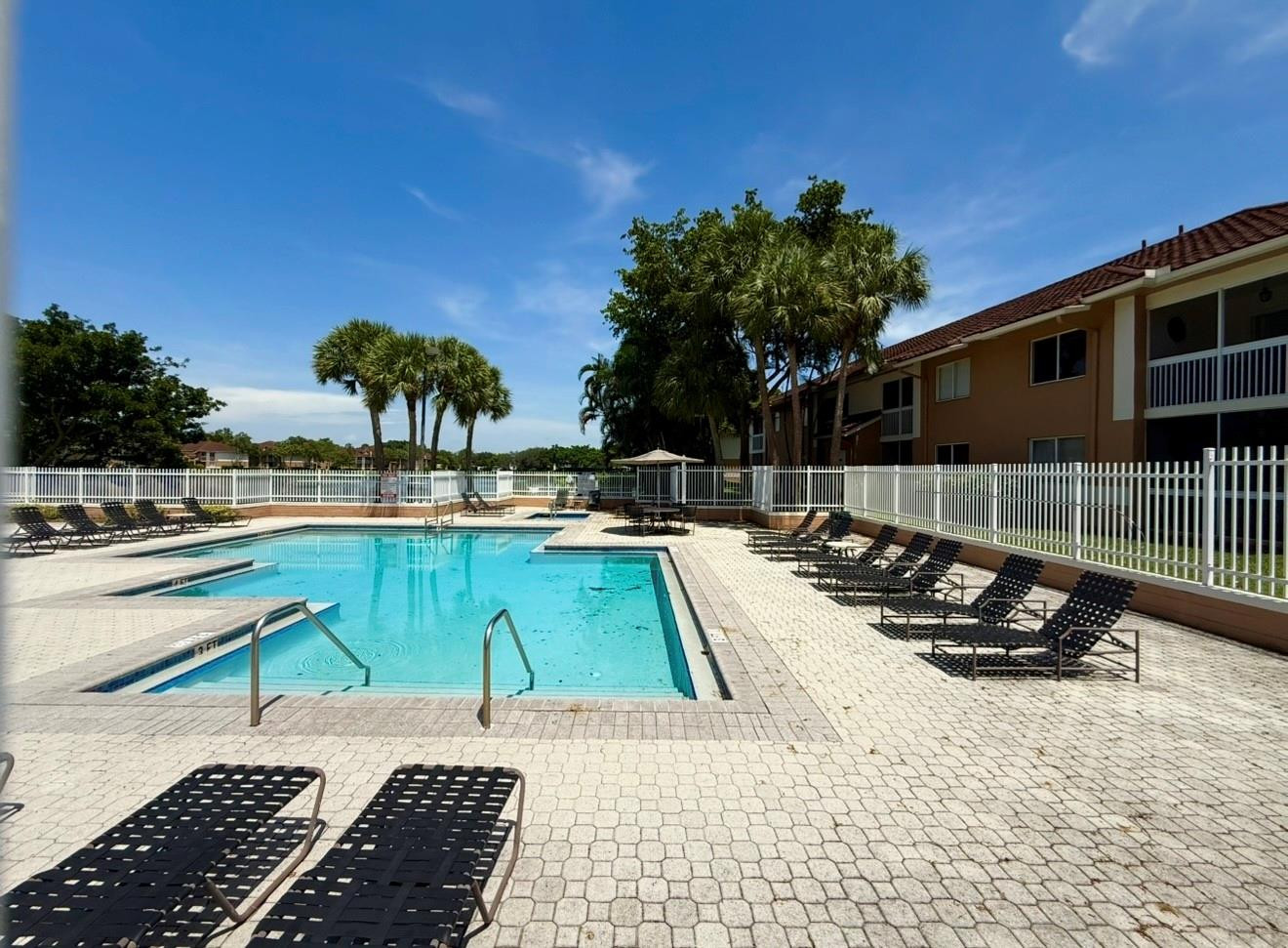 COLONNADES CONDO - Residential