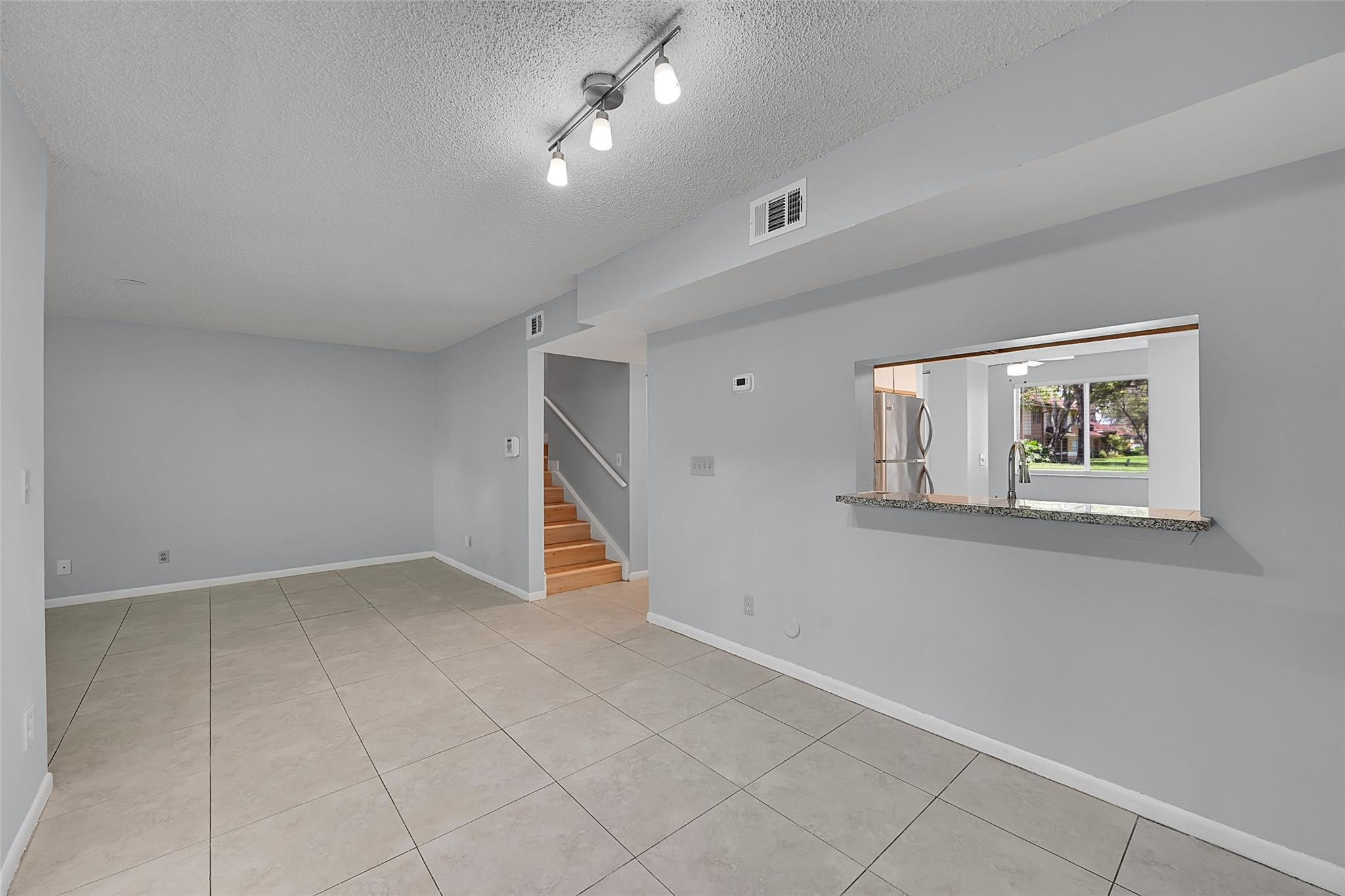 796 NW 91st Terrace