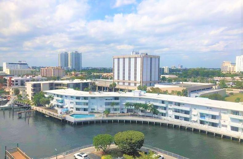 LAKE POINT TOWER CONDO - Residential Lease