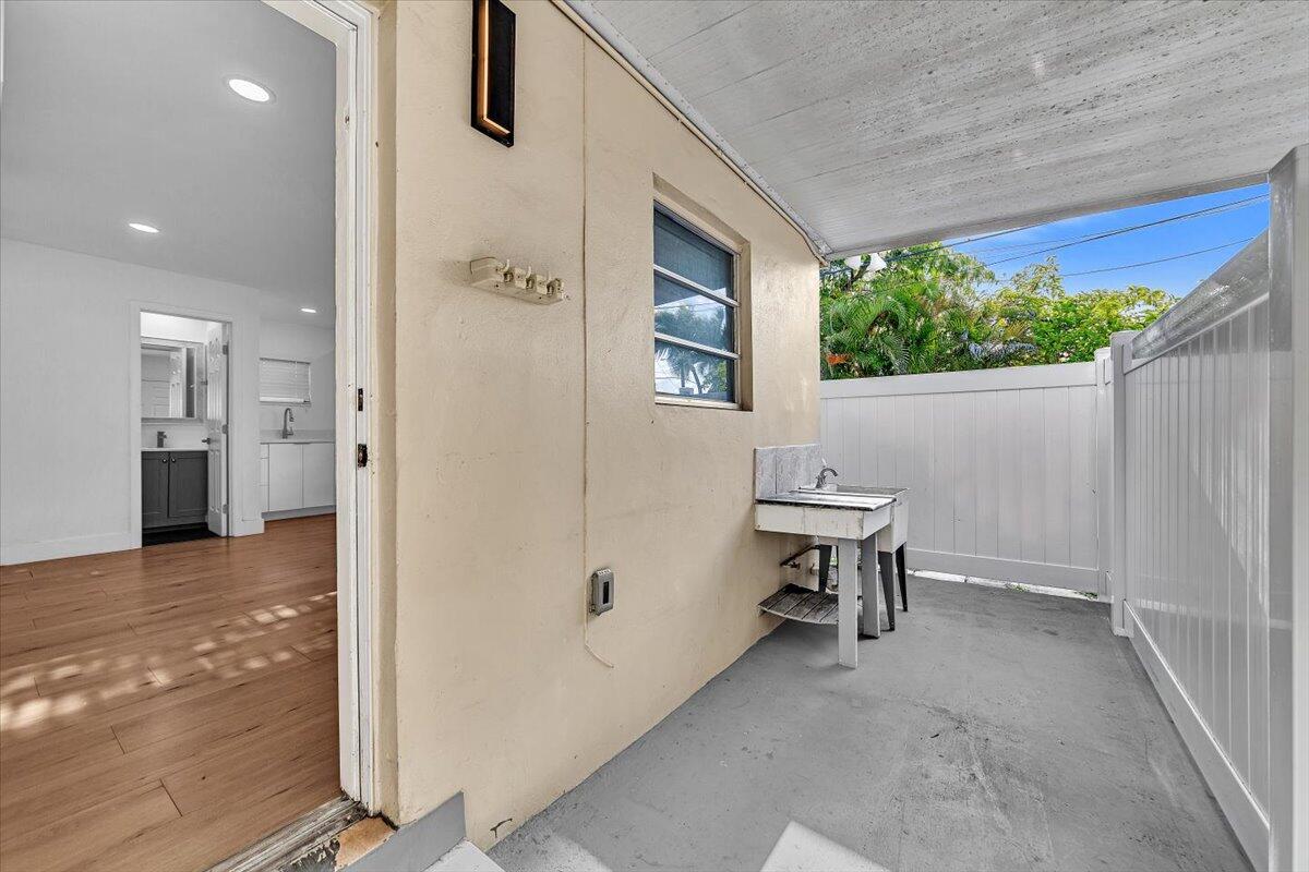 INGLESIDE PARK - Residential
