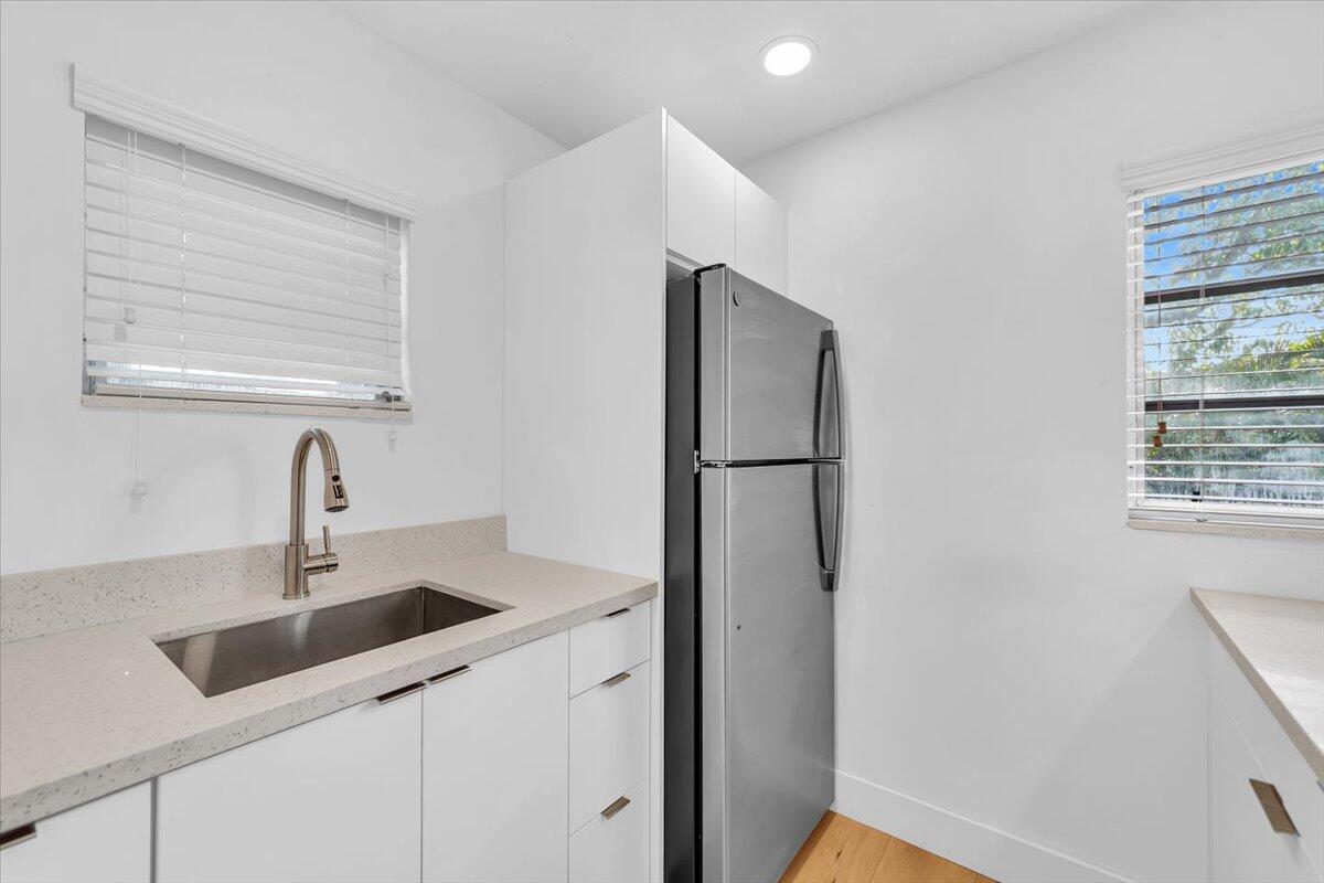 INGLESIDE PARK - Residential
