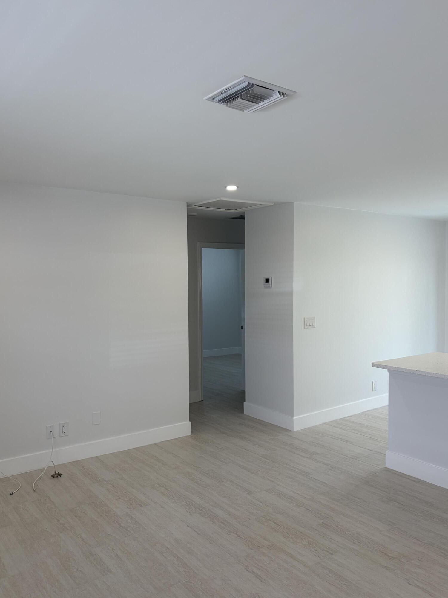 2812 Duke Lane