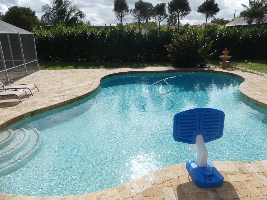 FLA FRUIT LANDS CO - Residential