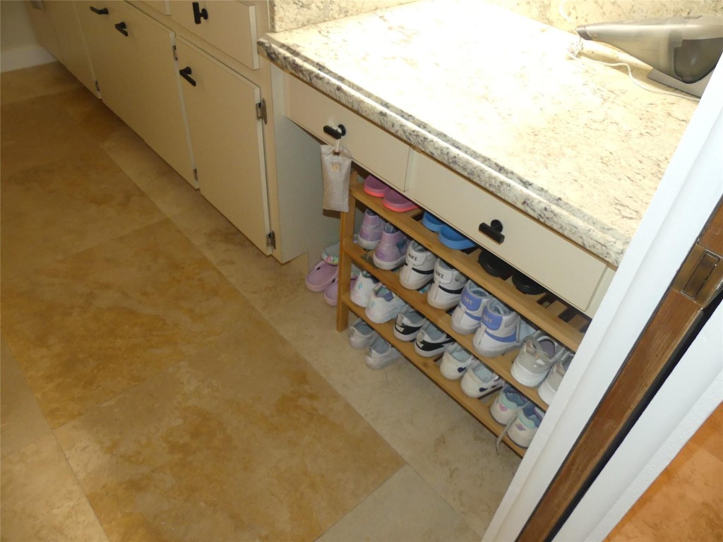 FLA FRUIT LANDS CO - Residential