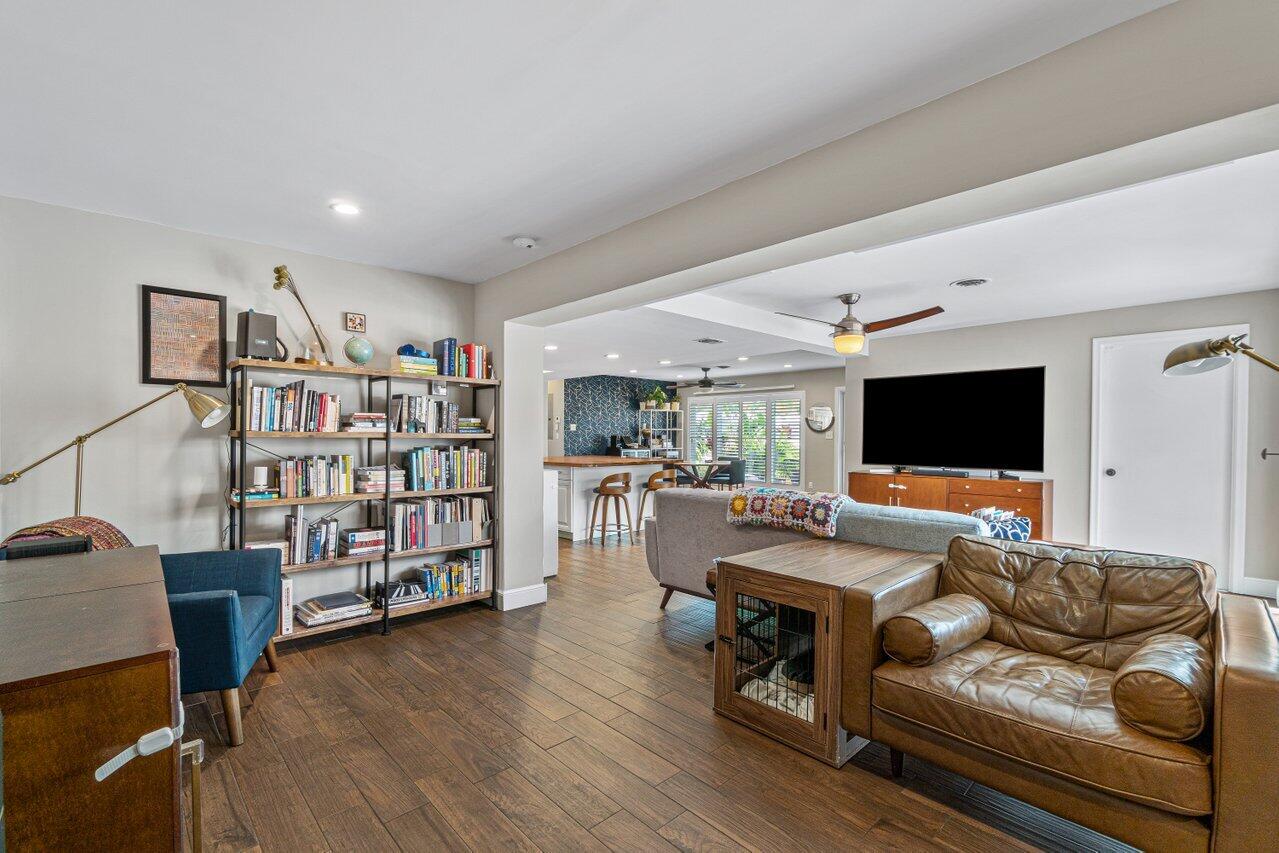 ROYAL OAK HILLS 2ND SEC - Residential Lease