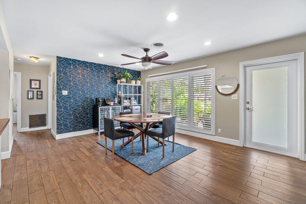 ROYAL OAK HILLS 2ND SEC - Residential Lease