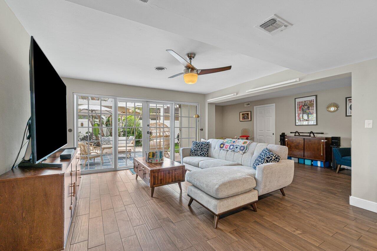 ROYAL OAK HILLS 2ND SEC - Residential Lease