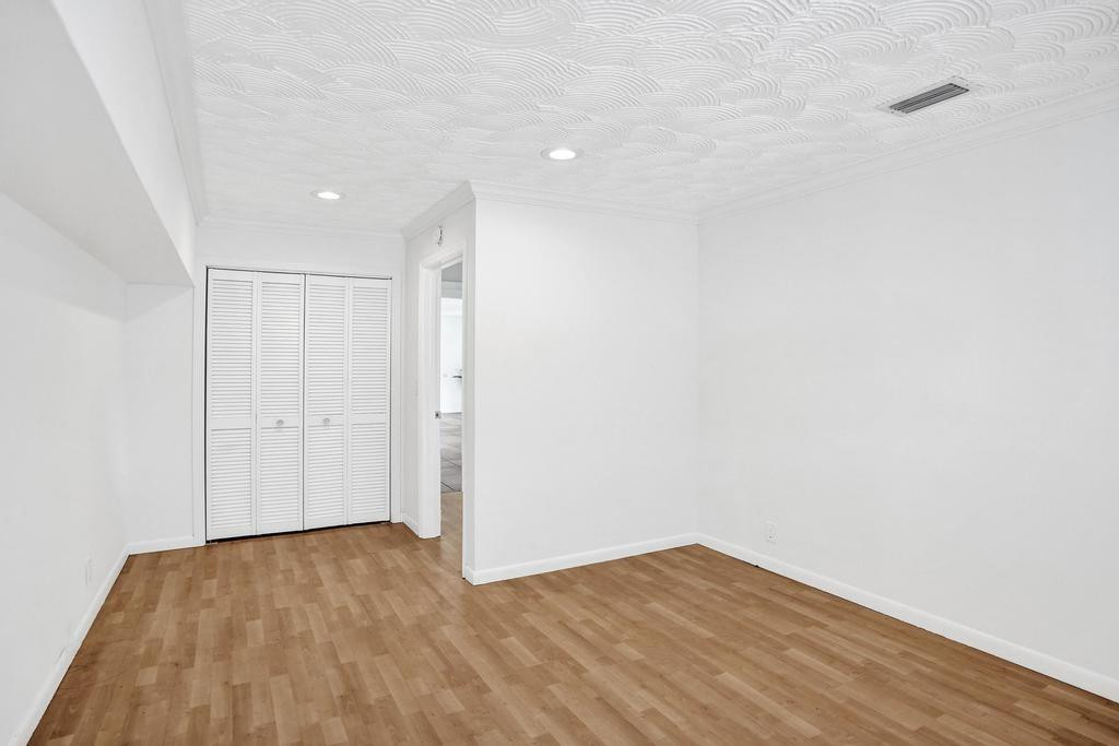 Pompano Isles Sec B 31-8 - Residential Lease