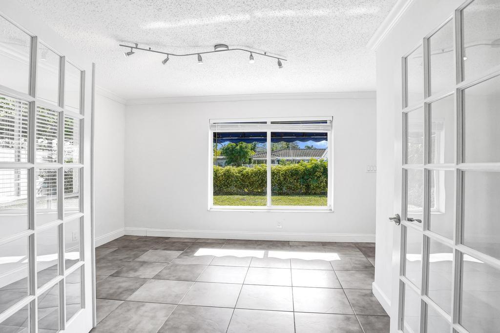 Pompano Isles Sec B 31-8 - Residential Lease