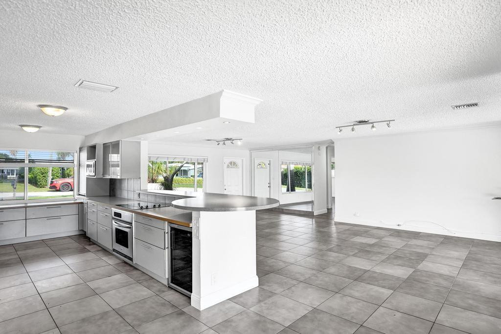 Pompano Isles Sec B 31-8 - Residential Lease