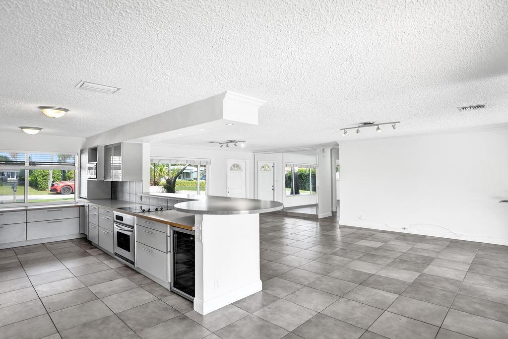 Pompano Isles Sec B 31-8 - Residential Lease