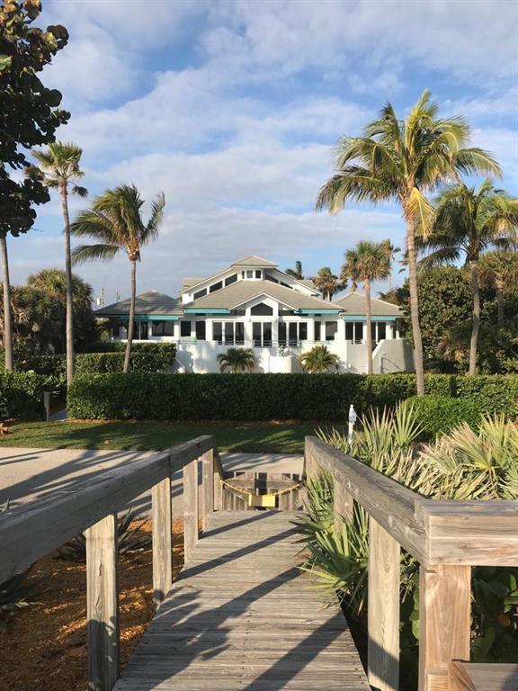 TROPICAL SHORES - Residential