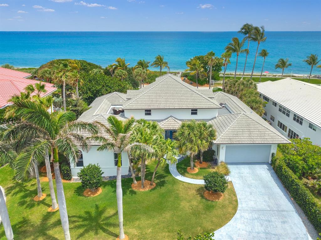 TROPICAL SHORES - Residential