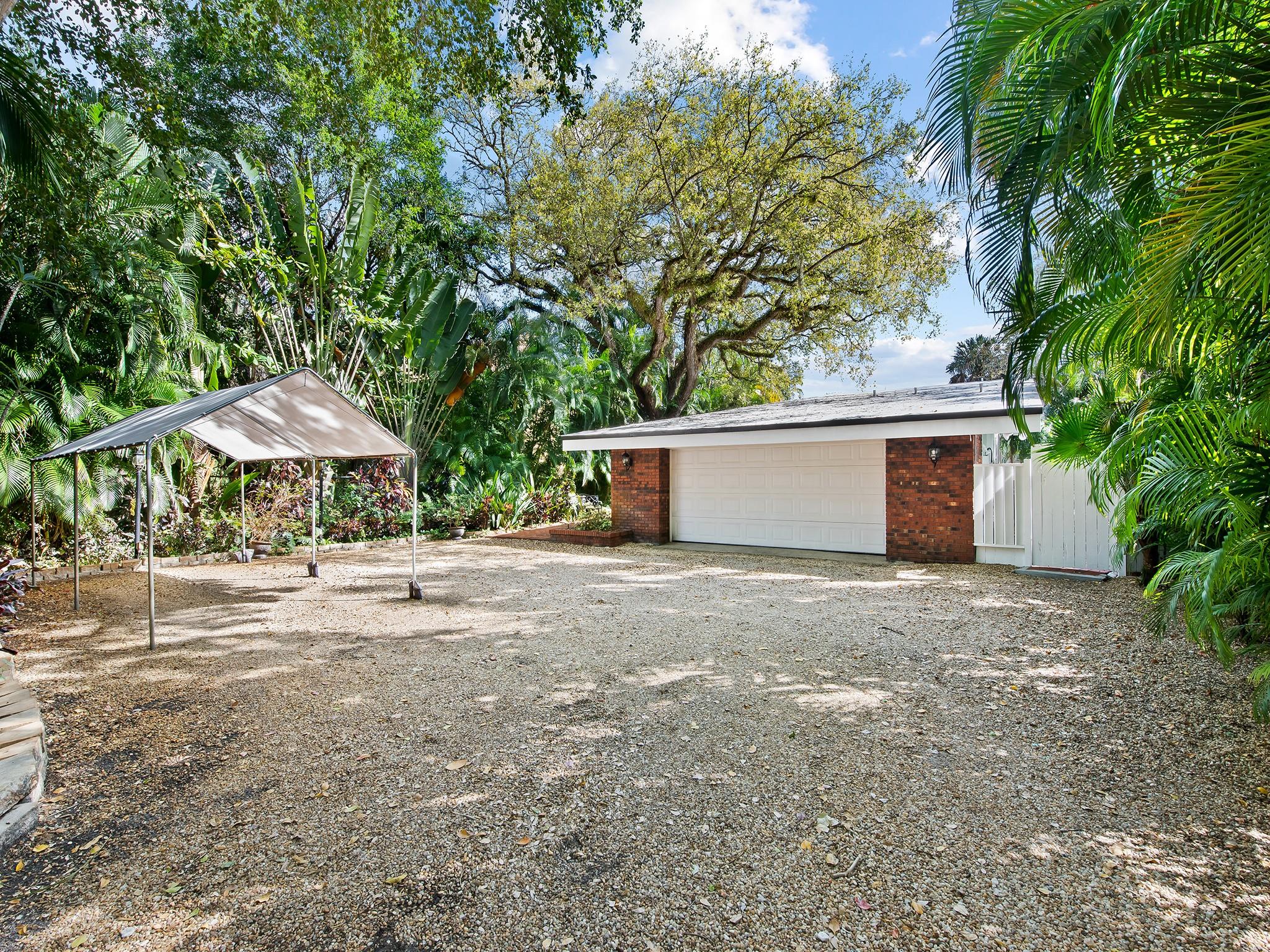 Shady Banks - Residential