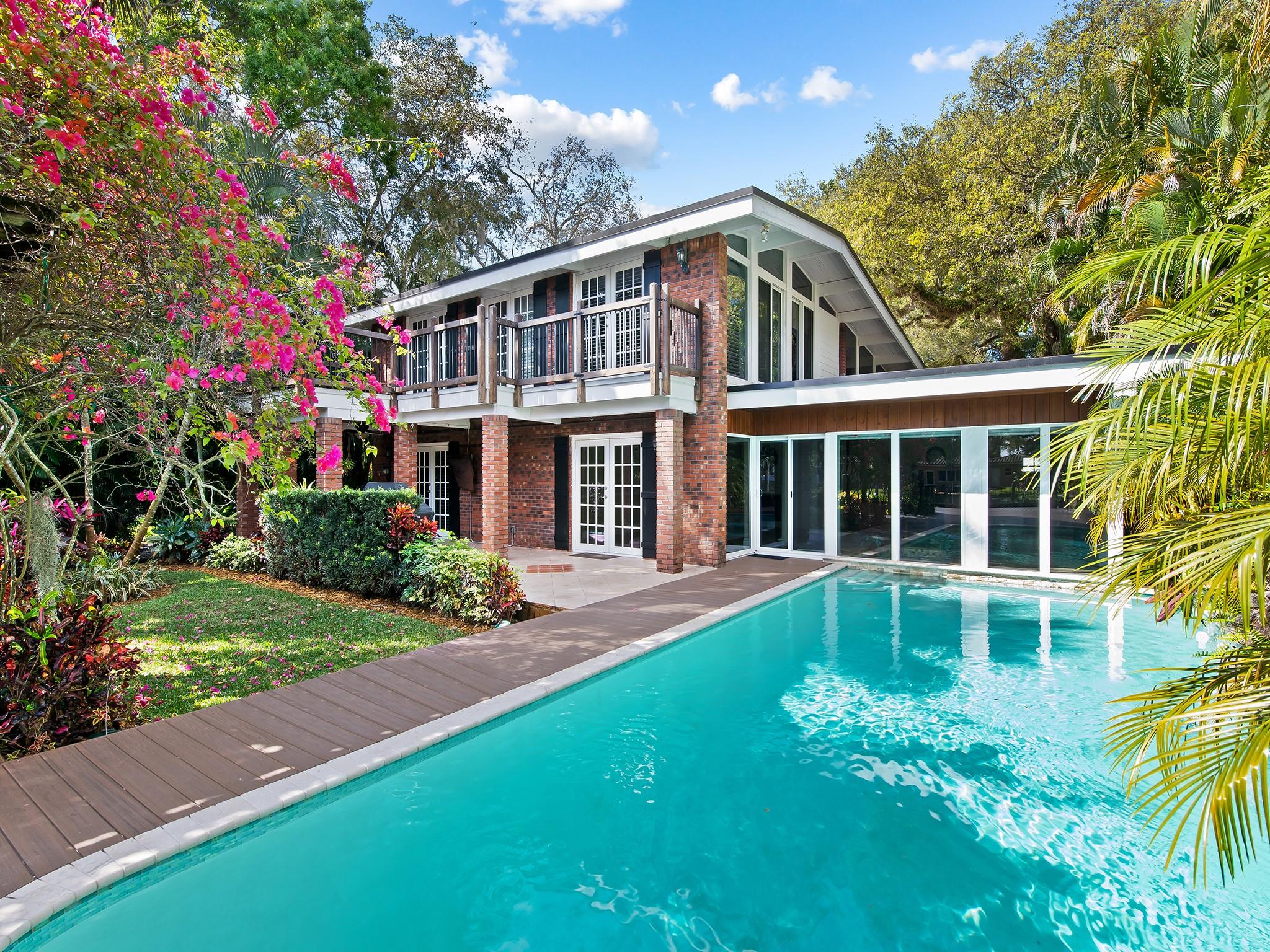 Shady Banks - Residential