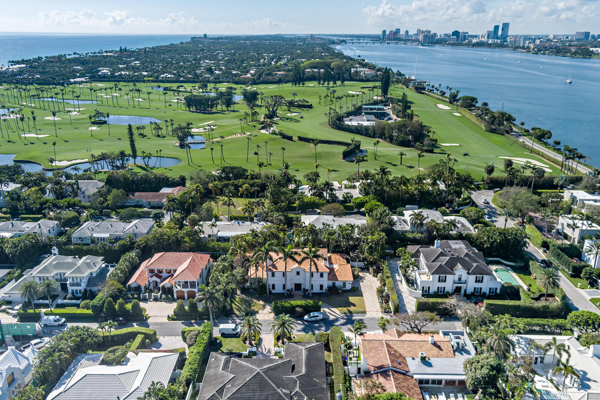 JAMAICA LANE IN - Residential