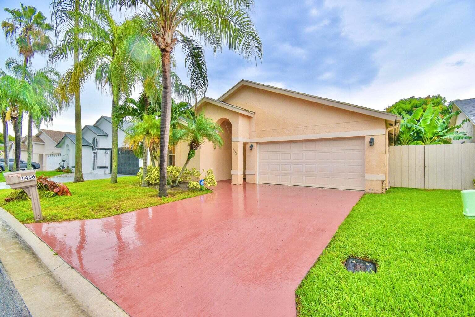 Desirable open floor plan home with 3 bedrooms/2 baths home with 2 car garage in desirable Waterway Cove community. New Ac installed in 2023, fenced backyard, spacious living, dining and kitchen.Tiles throughout the home. Close to shops, malls, restaurants, equestrian events and A-rated schools!