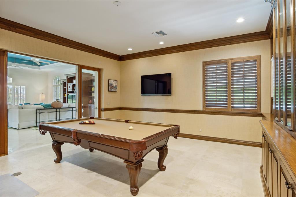 SAILFISH POINT - Residential