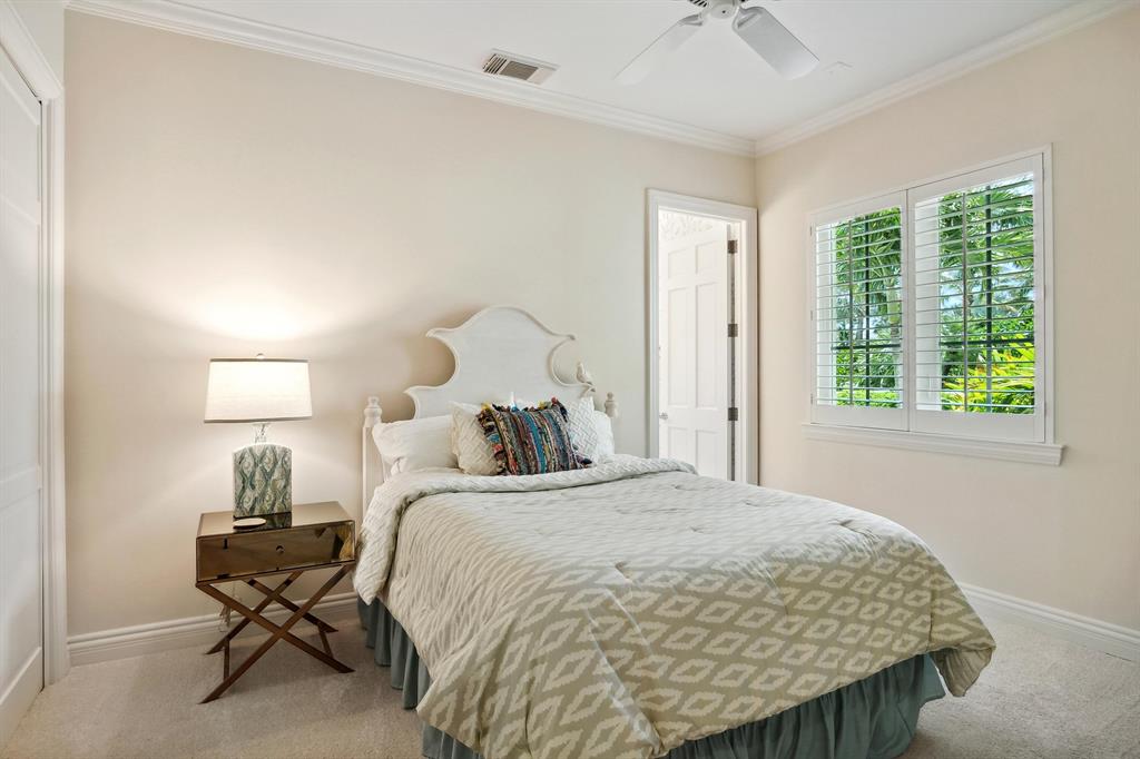 SAILFISH POINT - Residential