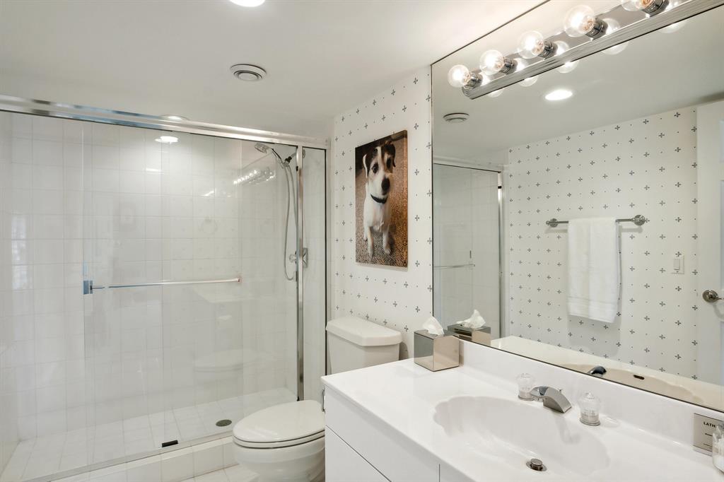 SAILFISH POINT - Residential