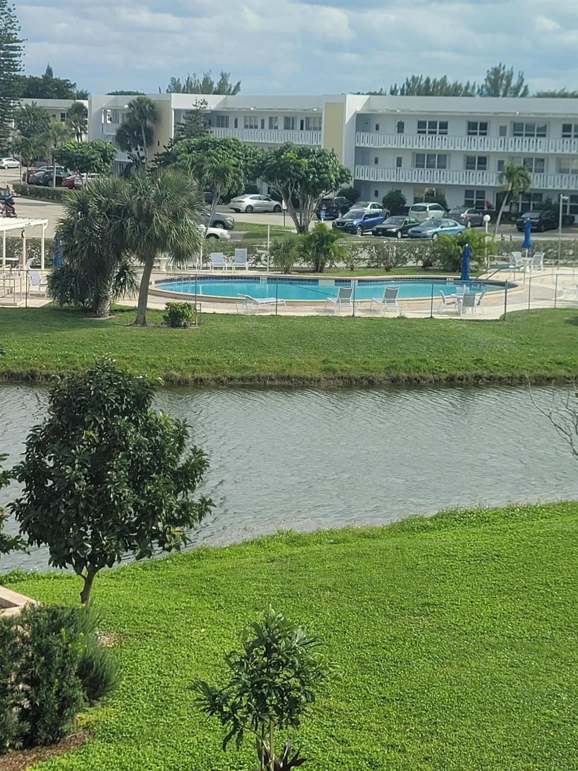 WELLINGTON CONDOS - Residential