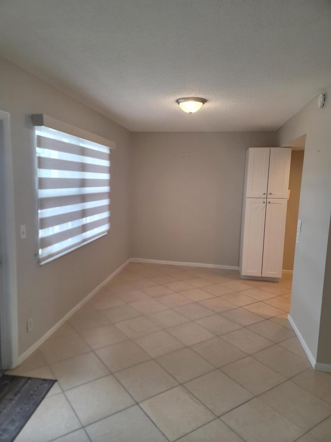 WELLINGTON CONDOS - Residential