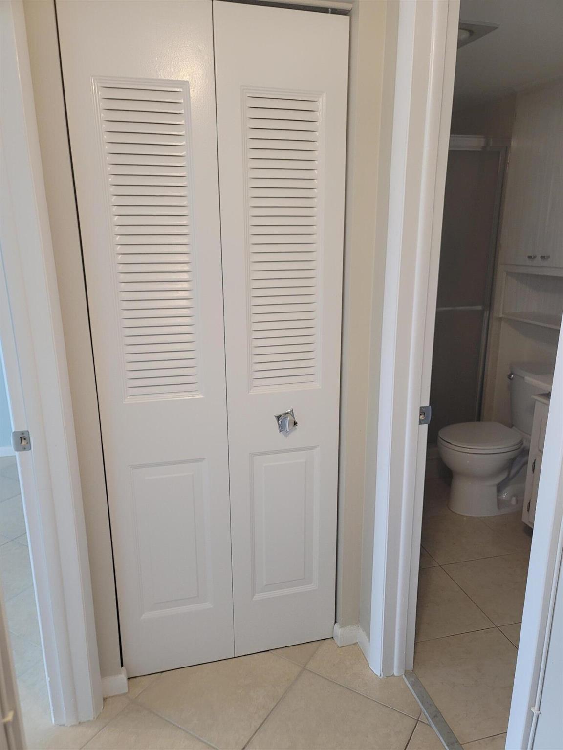 WELLINGTON CONDOS - Residential