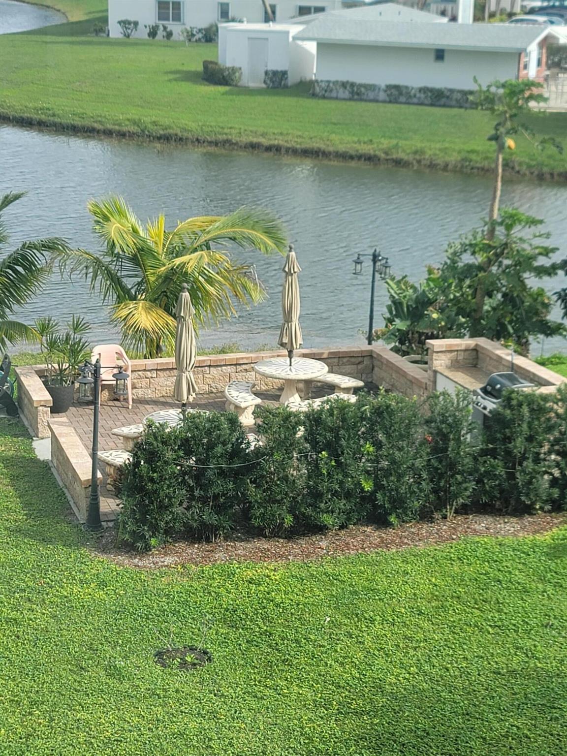 WELLINGTON CONDOS - Residential