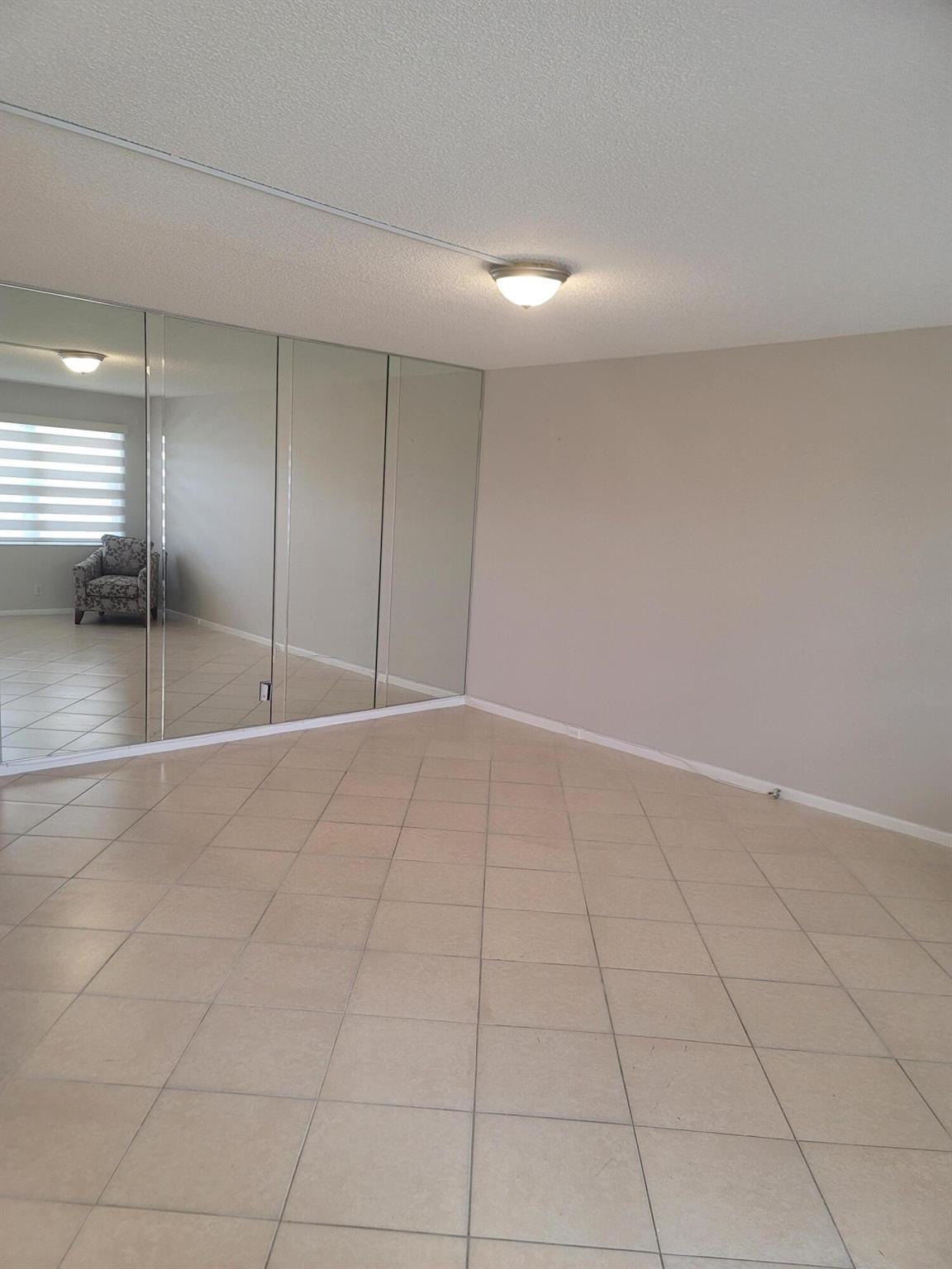 WELLINGTON CONDOS - Residential