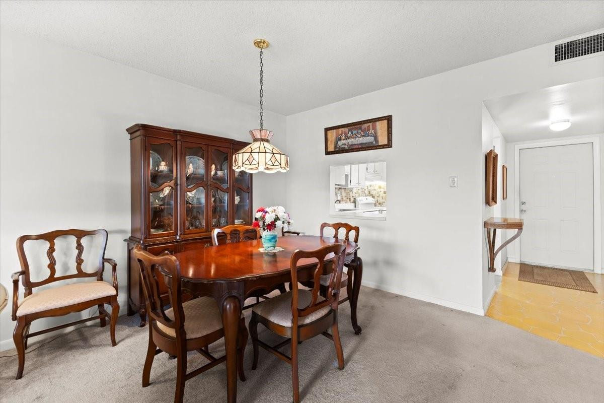 Oriole Gardens - Residential