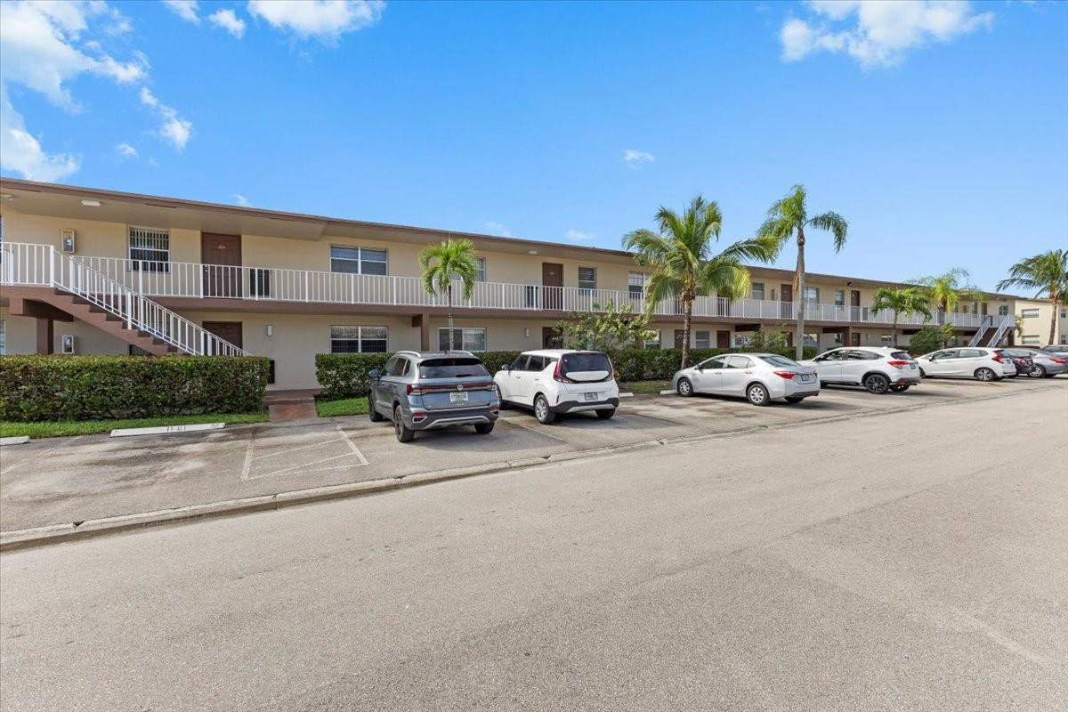 Oriole Gardens - Residential