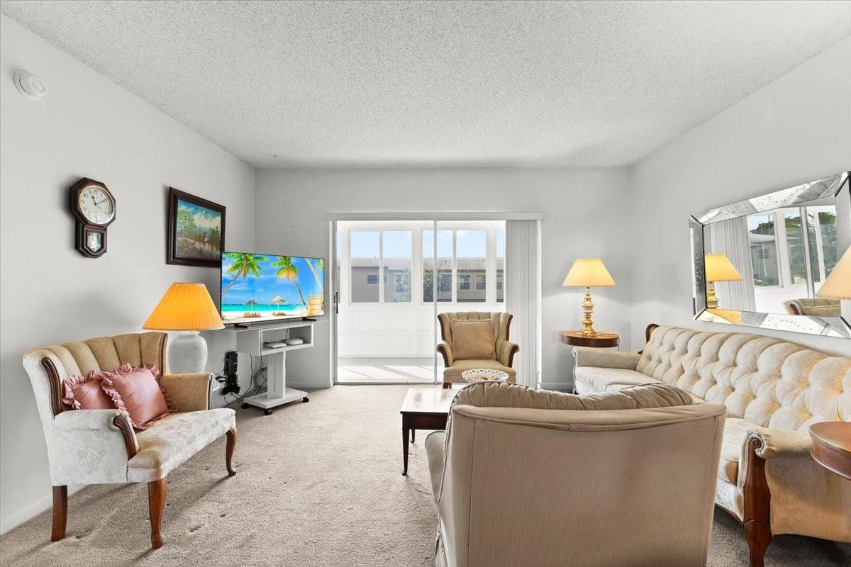 Oriole Gardens - Residential